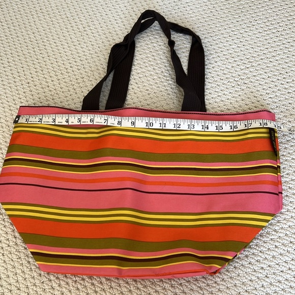 NWOT Lauri Kay lined nylon tote - Picture 3 of 6